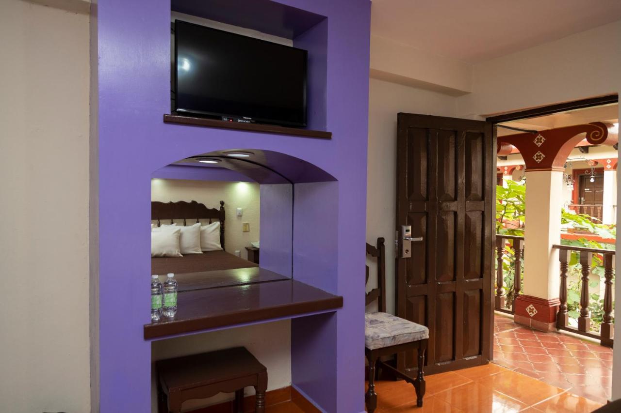 Hotel D'Monica San Cristobal de las Casas Exterior photo